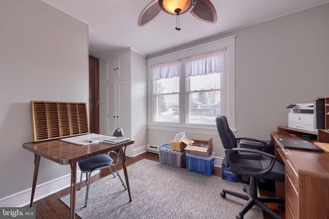 32 GREENFIELD RD, Lancaster, PA 17602