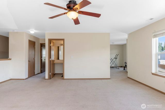 308 Easy Street SE, Rainier, WA 98576