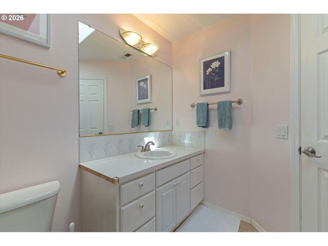 13712 Sw 130TH Pl, Portland, OR 97223