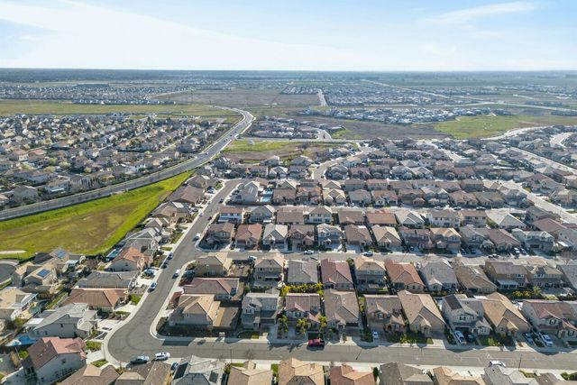 4257 Hydra Cir, Roseville, CA 95747