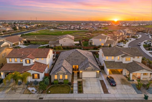 4257 Hydra Cir, Roseville, CA 95747