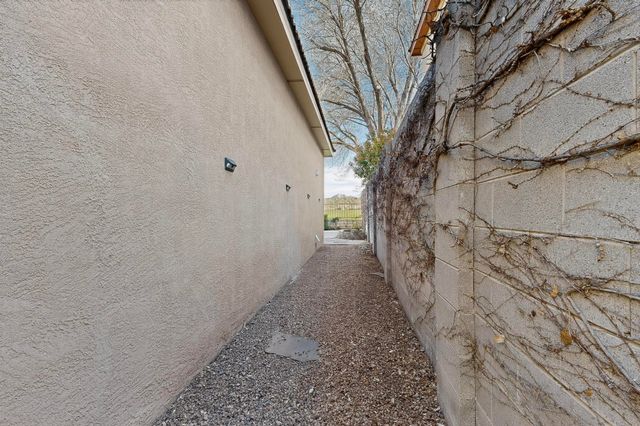 12017 Caribou Avenue NE, Albuquerque, NM 87111