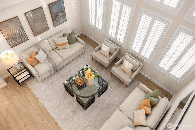 24017 SE 13th Place, Sammamish, WA 98075