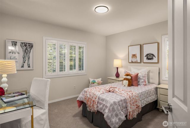 24017 SE 13th Place, Sammamish, WA 98075