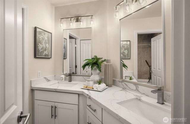 24017 SE 13th Place, Sammamish, WA 98075