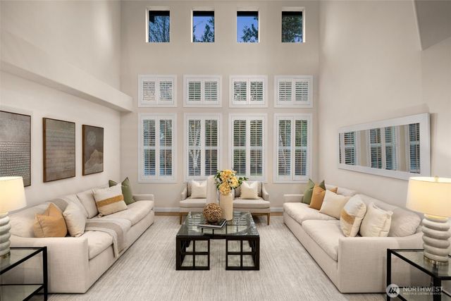 24017 SE 13th Place, Sammamish, WA 98075