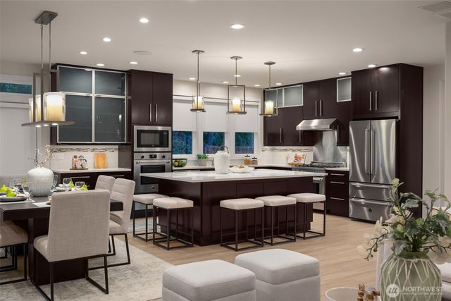 24017 SE 13th Place, Sammamish, WA 98075