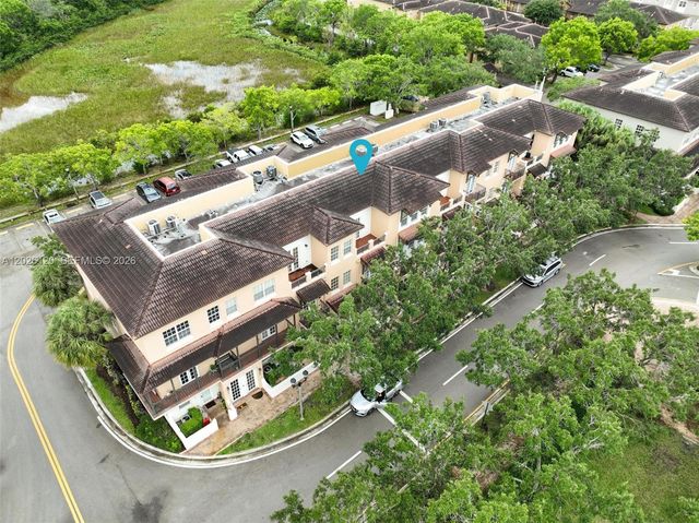 419 SW 147th Ave 108, Pembroke Pines, FL 33027