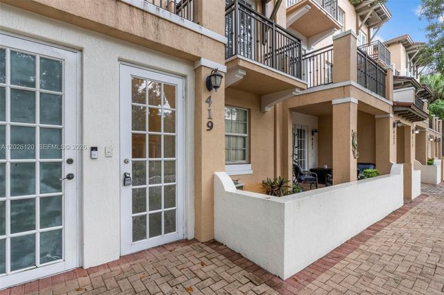 419 SW 147th Ave 108, Pembroke Pines, FL 33027
