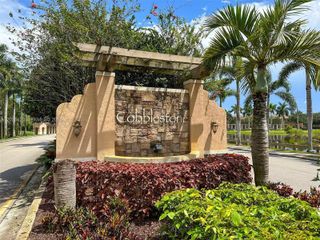 419 SW 147th Ave 108, Pembroke Pines, FL 33027
