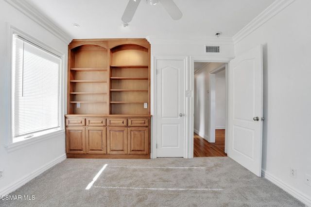 6045 Sunnyslope Avenue, Van Nuys, CA 91401