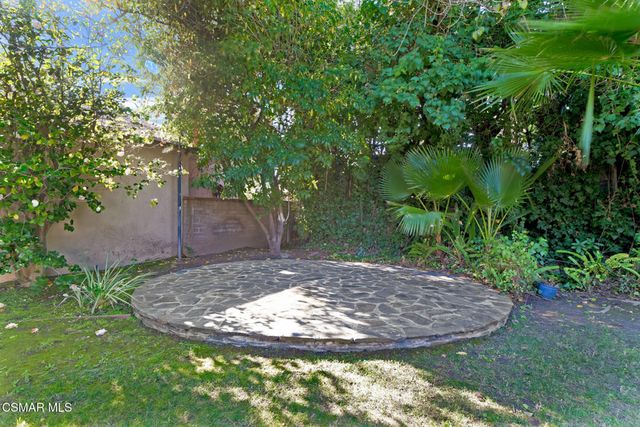 6045 Sunnyslope Avenue, Van Nuys, CA 91401