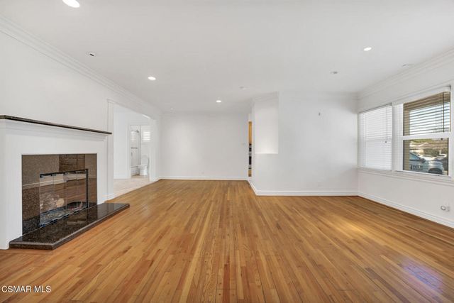 6045 Sunnyslope Avenue, Van Nuys, CA 91401