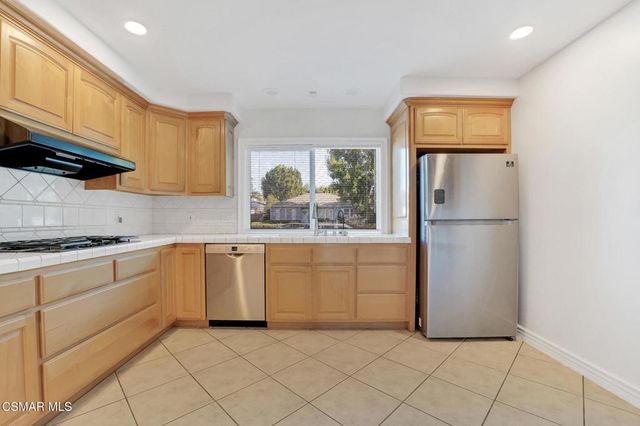 6045 Sunnyslope Avenue, Van Nuys, CA 91401