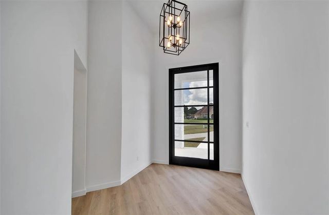 19006 Grandview Court, Montgomery, TX 77356