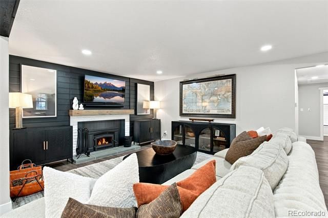 6174 W Rowland Place, Littleton, CO 80128