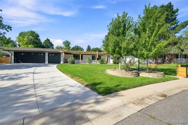 6174 W Rowland Place, Littleton, CO 80128