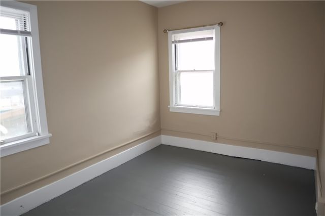 823 Crest Ave, Charleroi Boro, PA 15022