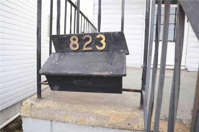 823 Crest Ave, Charleroi Boro, PA 15022