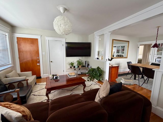 33 Harriet 1, Boston, MA 02135