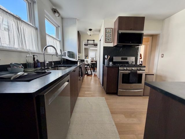 33 Harriet 1, Boston, MA 02135