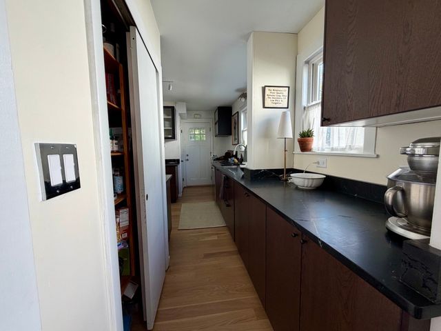 33 Harriet 1, Boston, MA 02135