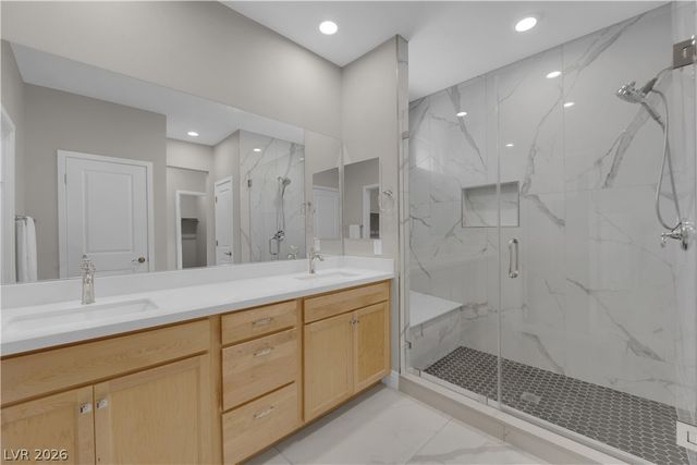 10254 Kesington Drive, Las Vegas, NV 89135