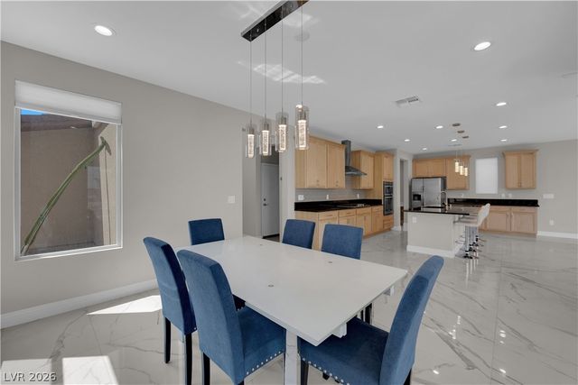 10254 Kesington Drive, Las Vegas, NV 89135