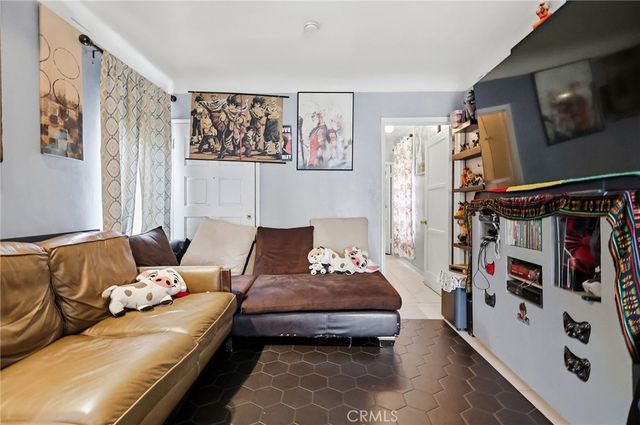 4478 E 4th, Los Angeles, CA 90022