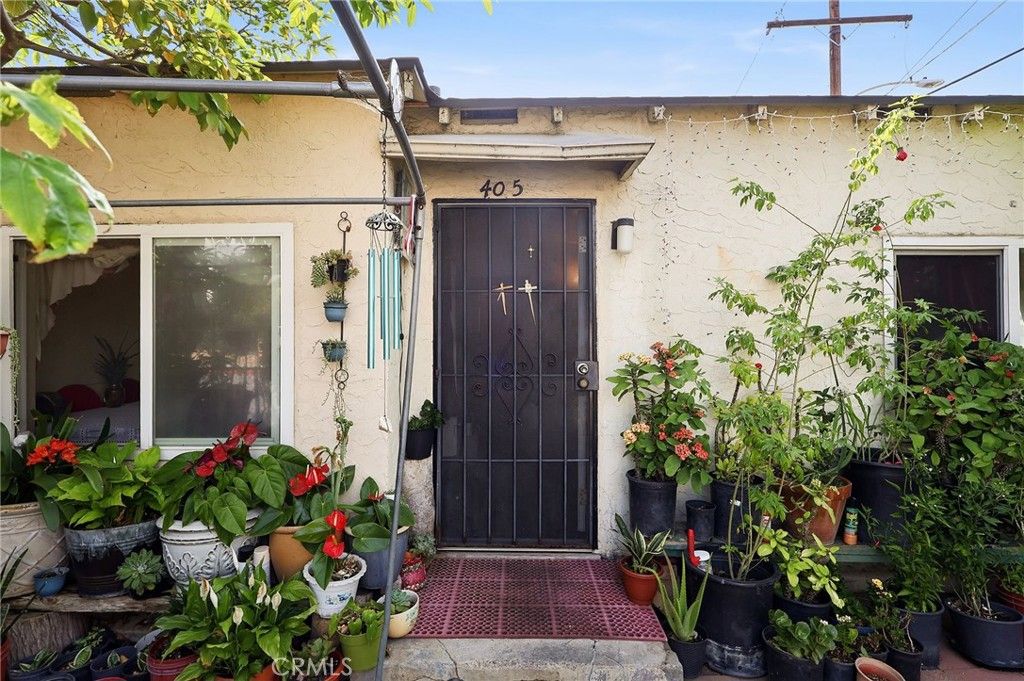 Image 29 of property listing at 4478 E 4th, Los Angeles, CA 90022