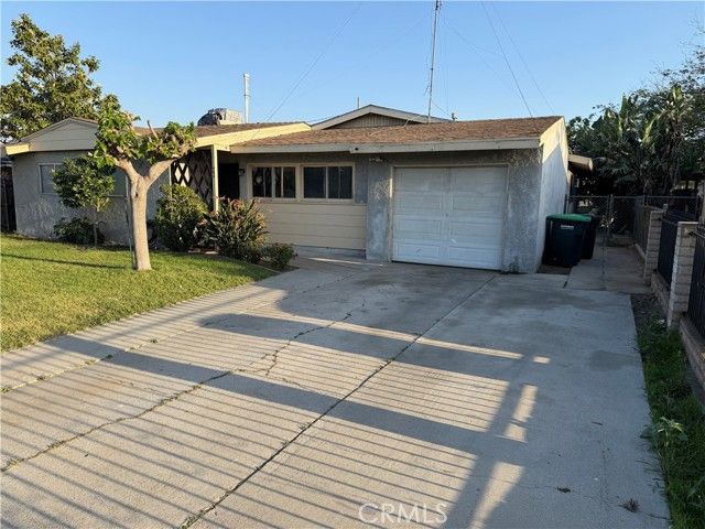 754 W Citrus, Colton, CA 92324