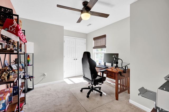 864 S Deer Run, Ellettsville, IN 47429