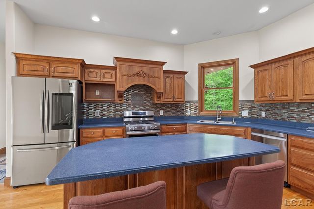 5397 Elm Road, Hudson, MI 49247