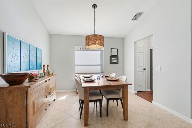 10012 Oakhurst WAY, Fort Myers, FL 33913