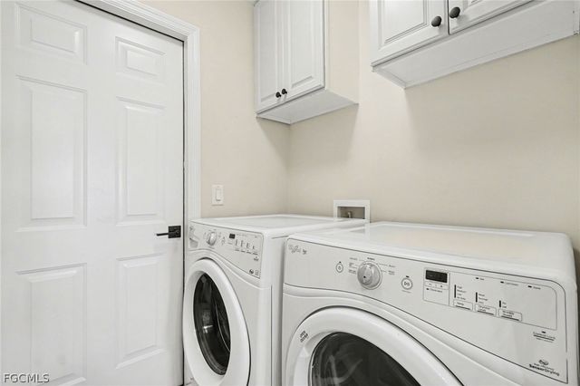 10012 Oakhurst WAY, Fort Myers, FL 33913