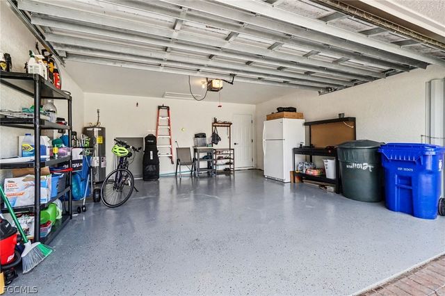 10012 Oakhurst WAY, Fort Myers, FL 33913