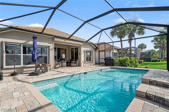 10012 Oakhurst WAY, Fort Myers, FL 33913