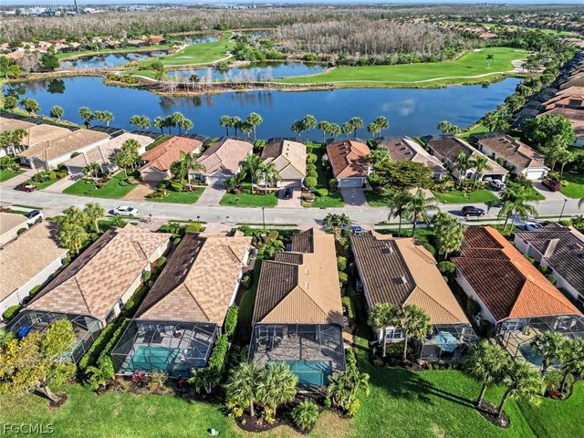 10012 Oakhurst WAY, Fort Myers, FL 33913