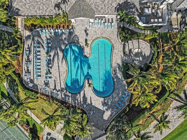 10012 Oakhurst WAY, Fort Myers, FL 33913