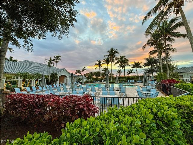 10012 Oakhurst WAY, Fort Myers, FL 33913