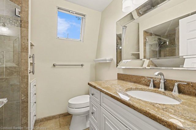 160 E Shore Drive, Northfield Township, MI 48189