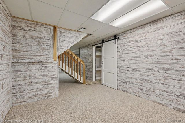 160 E Shore Drive, Northfield Township, MI 48189