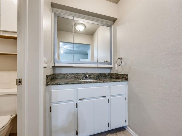 1817 E Lindsey Street 2, Norman, OK 73071