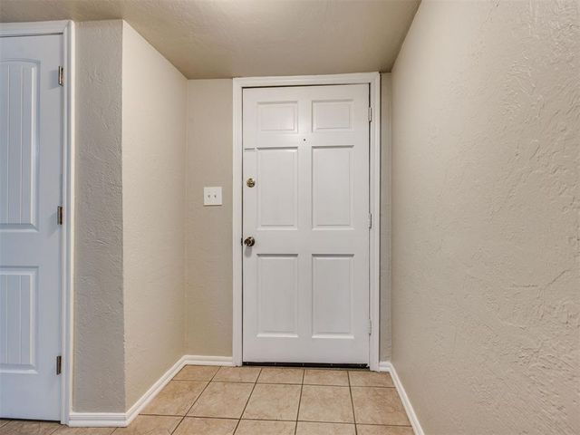 1817 E Lindsey Street 2, Norman, OK 73071