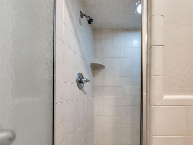 1817 E Lindsey Street 2, Norman, OK 73071
