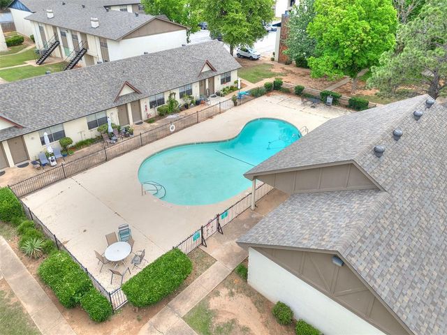 1817 E Lindsey Street 2, Norman, OK 73071