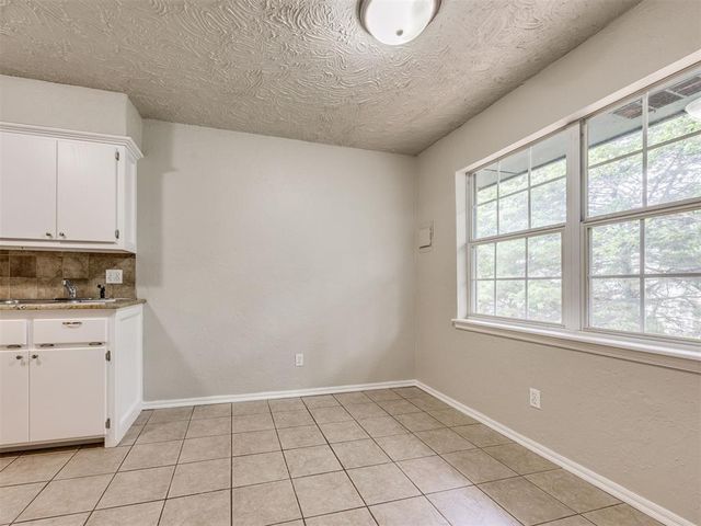 1817 E Lindsey Street 2, Norman, OK 73071