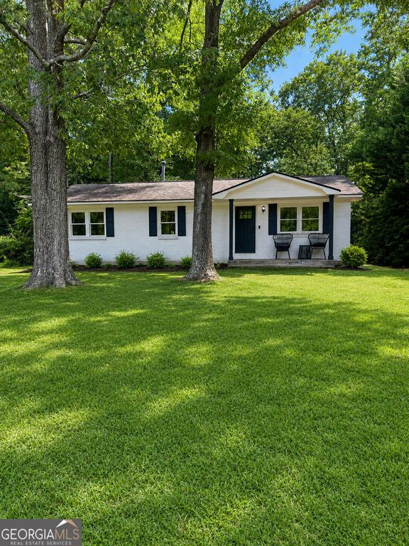 310 North Meade Drive, Peachtree City, GA 30269