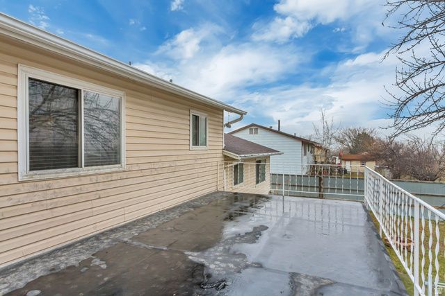 3223 S MAGNOLIA DR, Magna, UT 84044