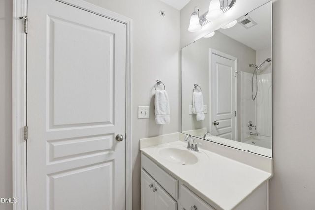 6102 Braidwood Court, Raleigh, NC 27612